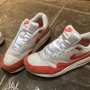 nike air max 1 orange